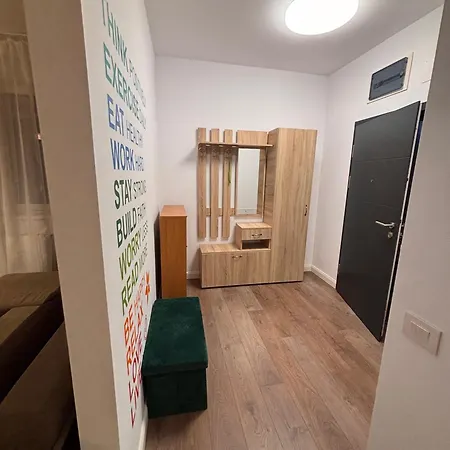 Mirvana Solis Grande Lägenhet